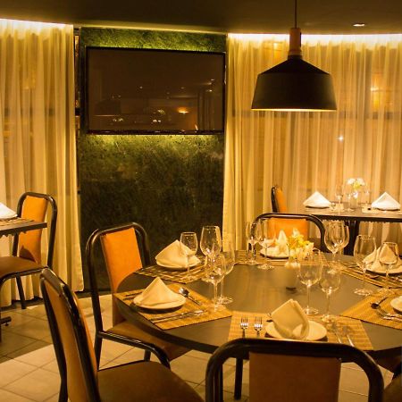 Lord Plaza Hotel Тейшейра-ди-Фрейтас Экстерьер фото